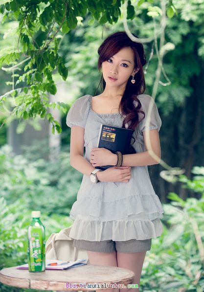 美女